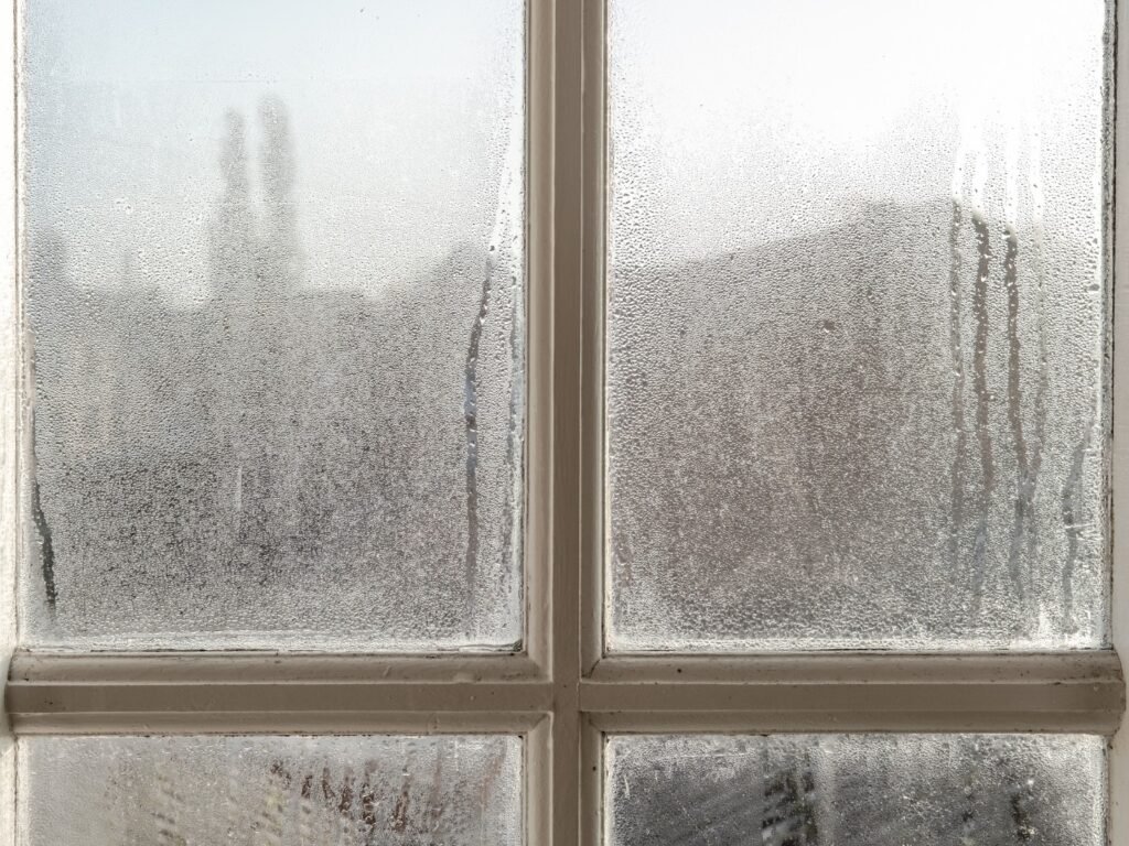 exceso de humedad en casa en invierno