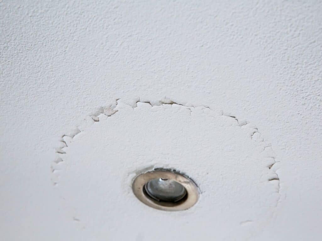 fisura en techo interior