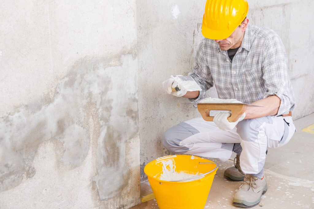 reparación de filtración de agua en pared exterior e interior